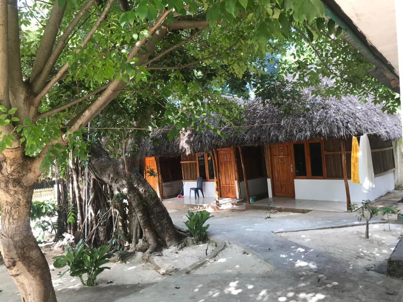 Ova Baluk Bungalow เนมบราลา ภายนอก รูปภาพ